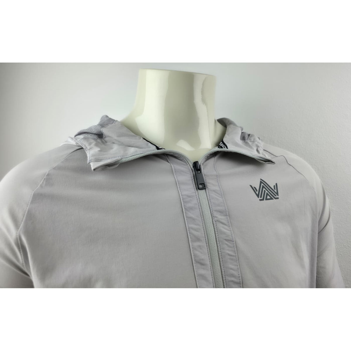 The storm tracksuit gray